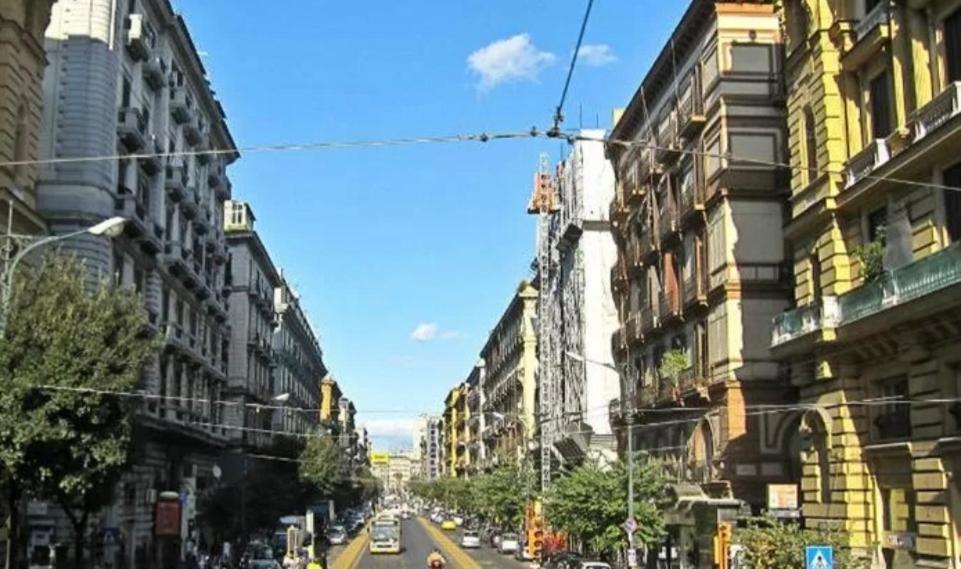 Casa Rodan Napoli Centro Luaran gambar